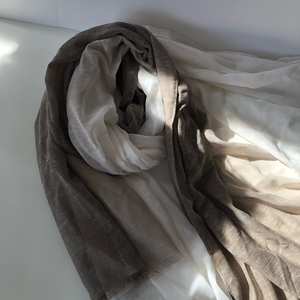 Ann Taylor Factory Taupe umber scarf